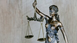 Justizia/ Foto: tingey in jury law firm/ Unsplash