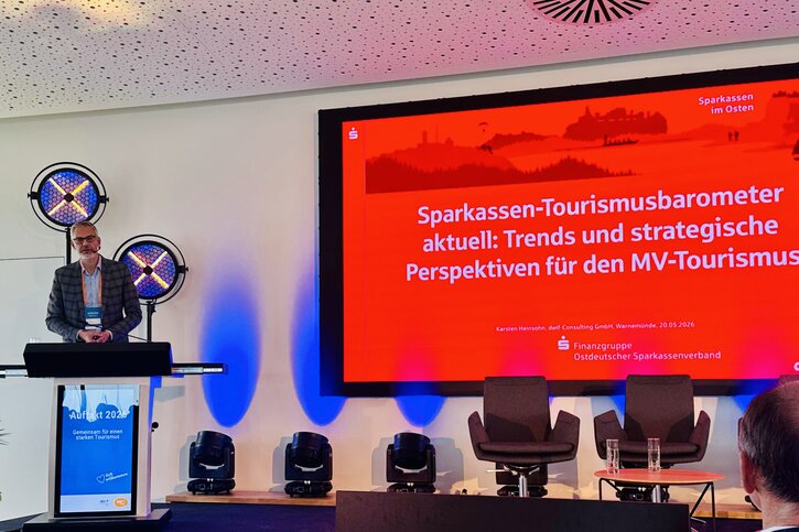 Der Ostdeutsche Sparkassenverband präsentierte das Tourismusbaromter beim Auftakt der MV Tourismus GmbH
